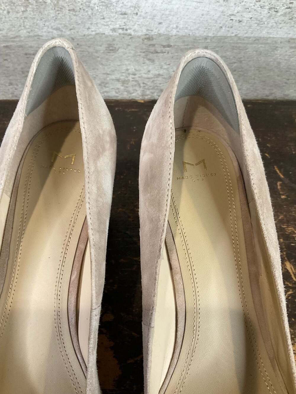 Marc Fisher LTD Zala Suede Pointed Toe Block Heel Pump in Light Natural Size 11M - Picture 7 of 10